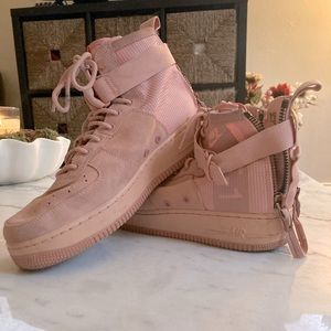 Nike SF Air Force 1 Mid